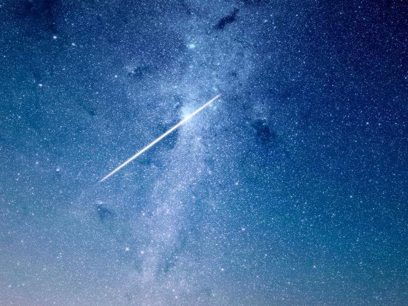 بيت مستقل مع فناء في بزينة